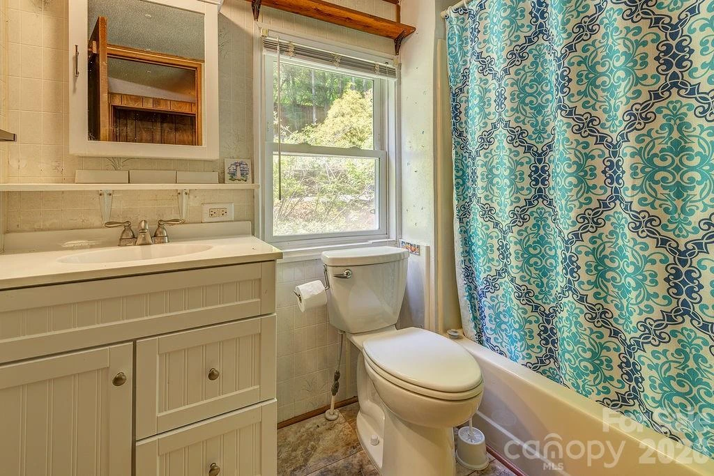 64 Haw Creek Circle - Photo 11