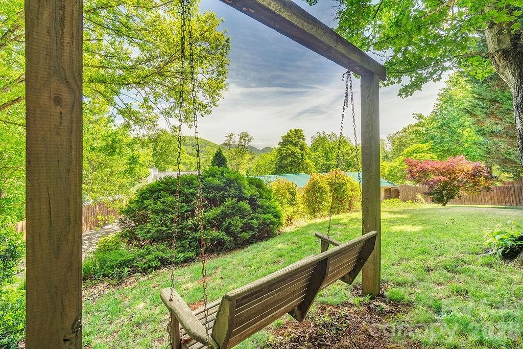 64 Haw Creek Circle - Photo 18