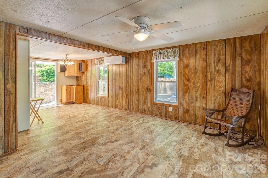 64 Haw Creek Circle - Photo 3