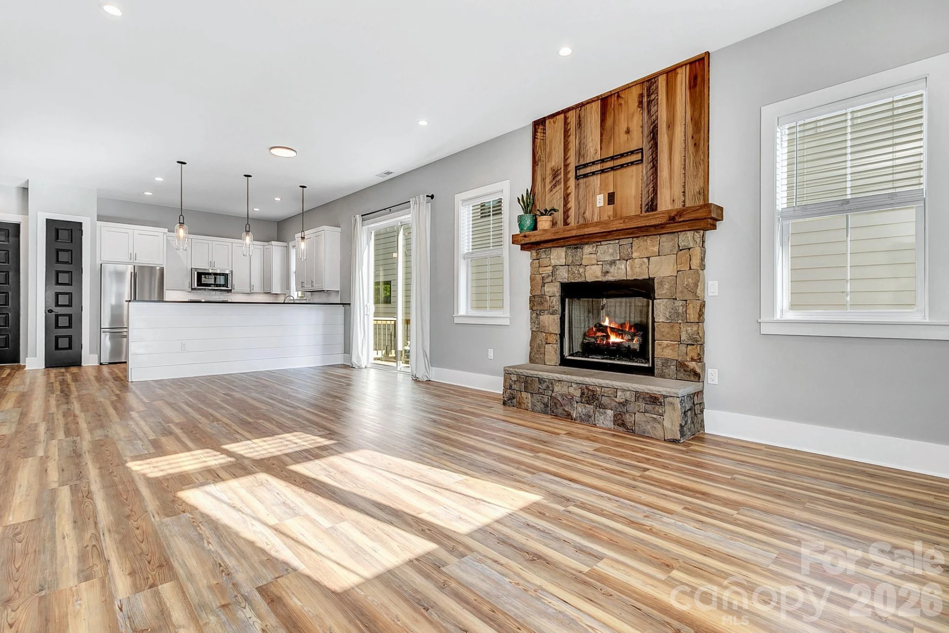 20 Phillip Lane - Photo 5