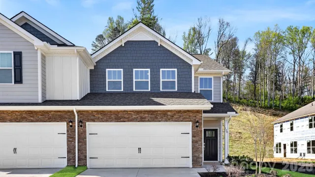 113 Sugg Trail