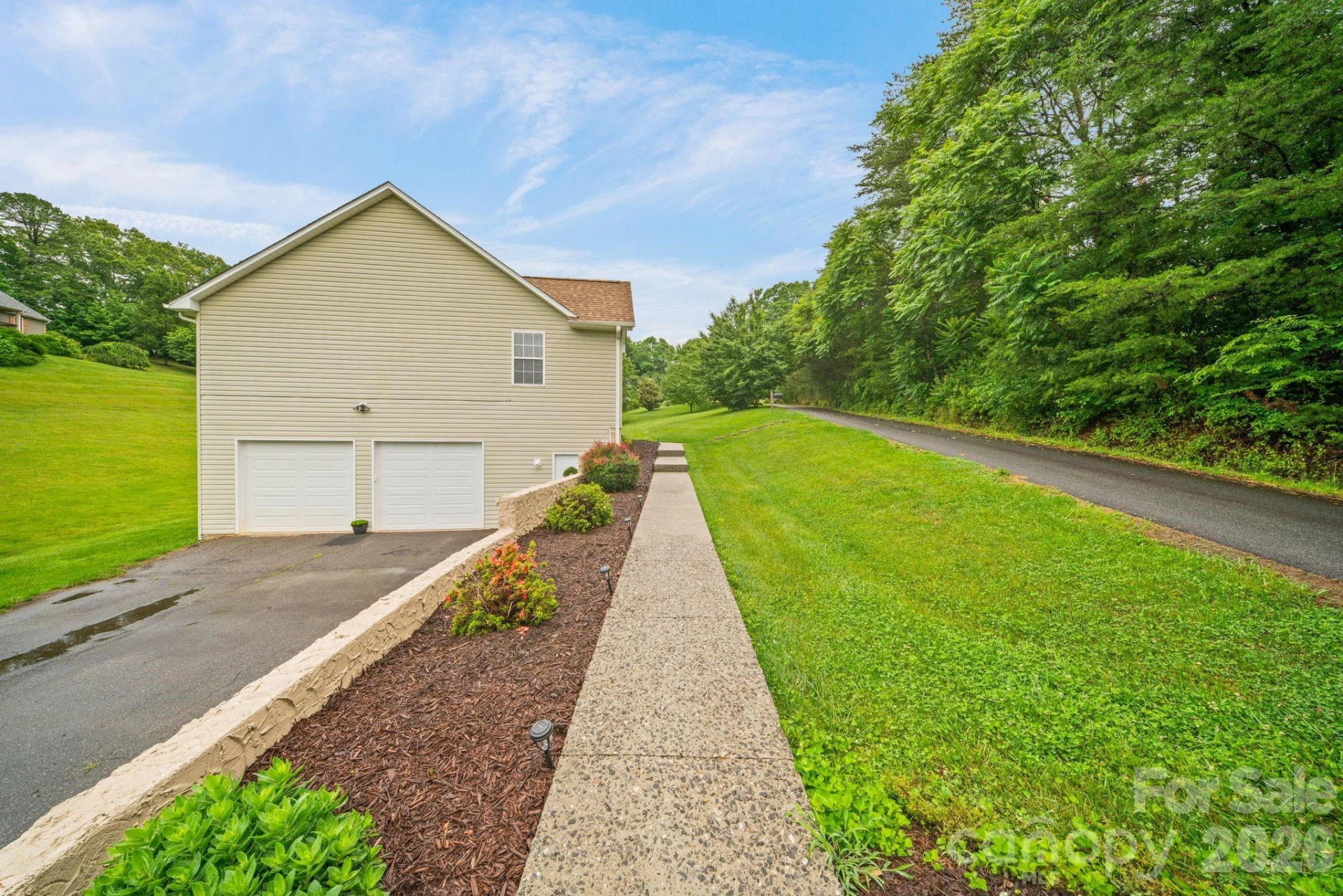 77 Sherry Lane - Photo 11