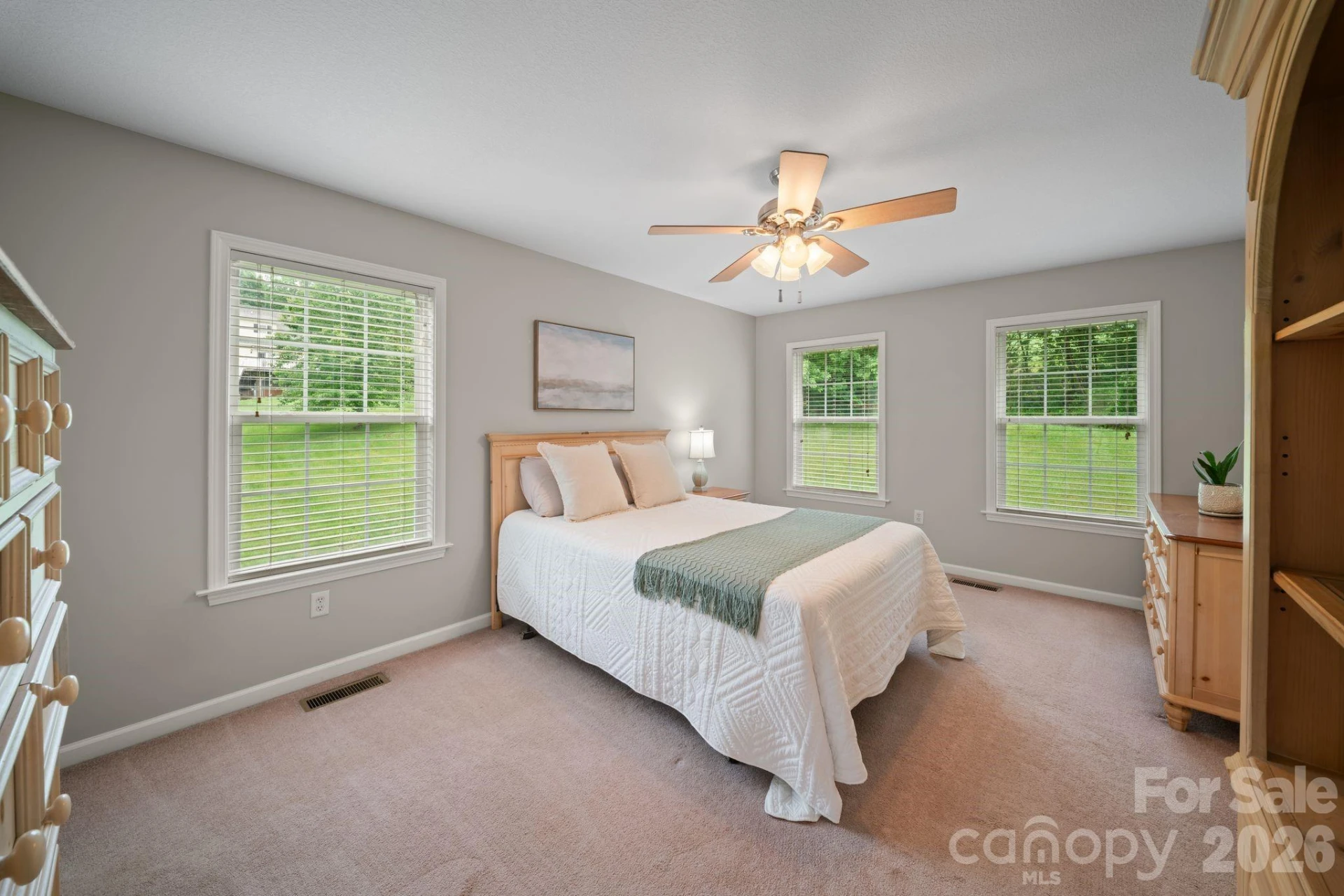 77 Sherry Lane - Photo 3
