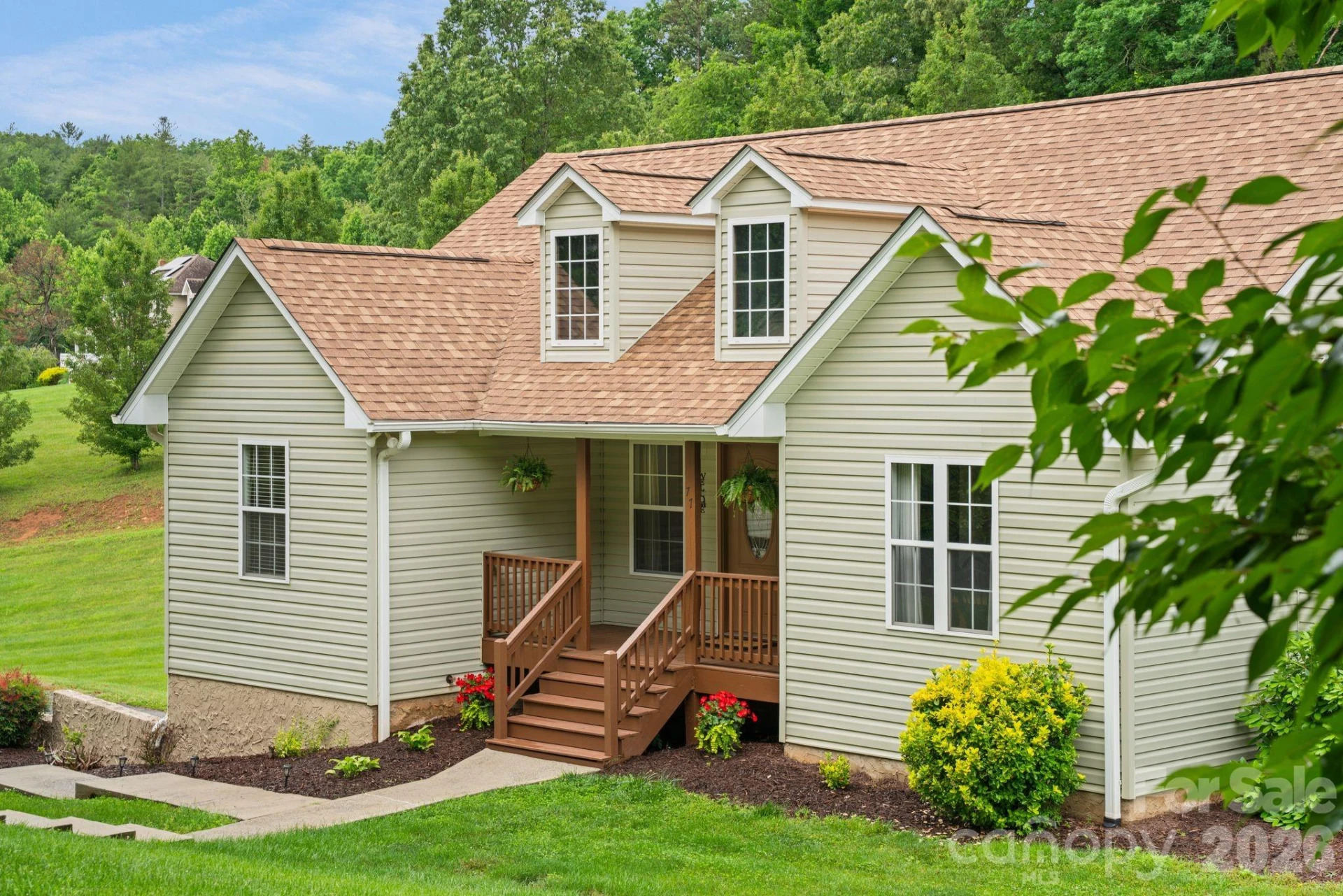 77 Sherry Lane - Photo 8
