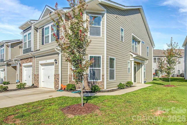 33 Cedar Hill Road
