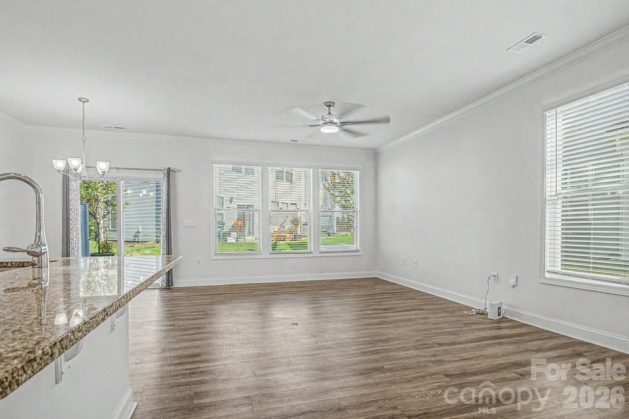 33 Cedar Hill Road - Photo 8