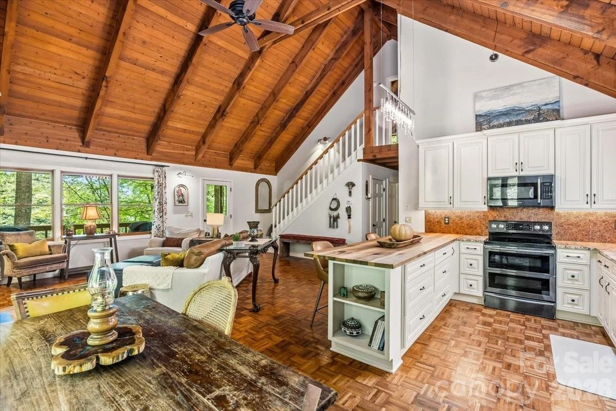 61 Greer Way - Photo 6