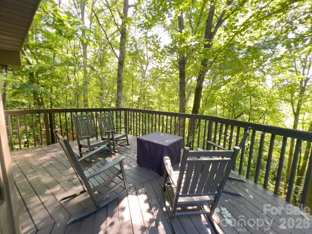 394 Jonathan Lane - Photo 6