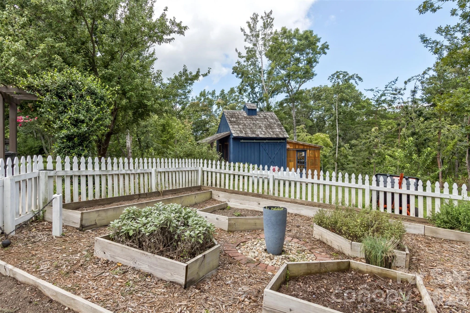 378 & 374 Collinsville Road - Photo 34