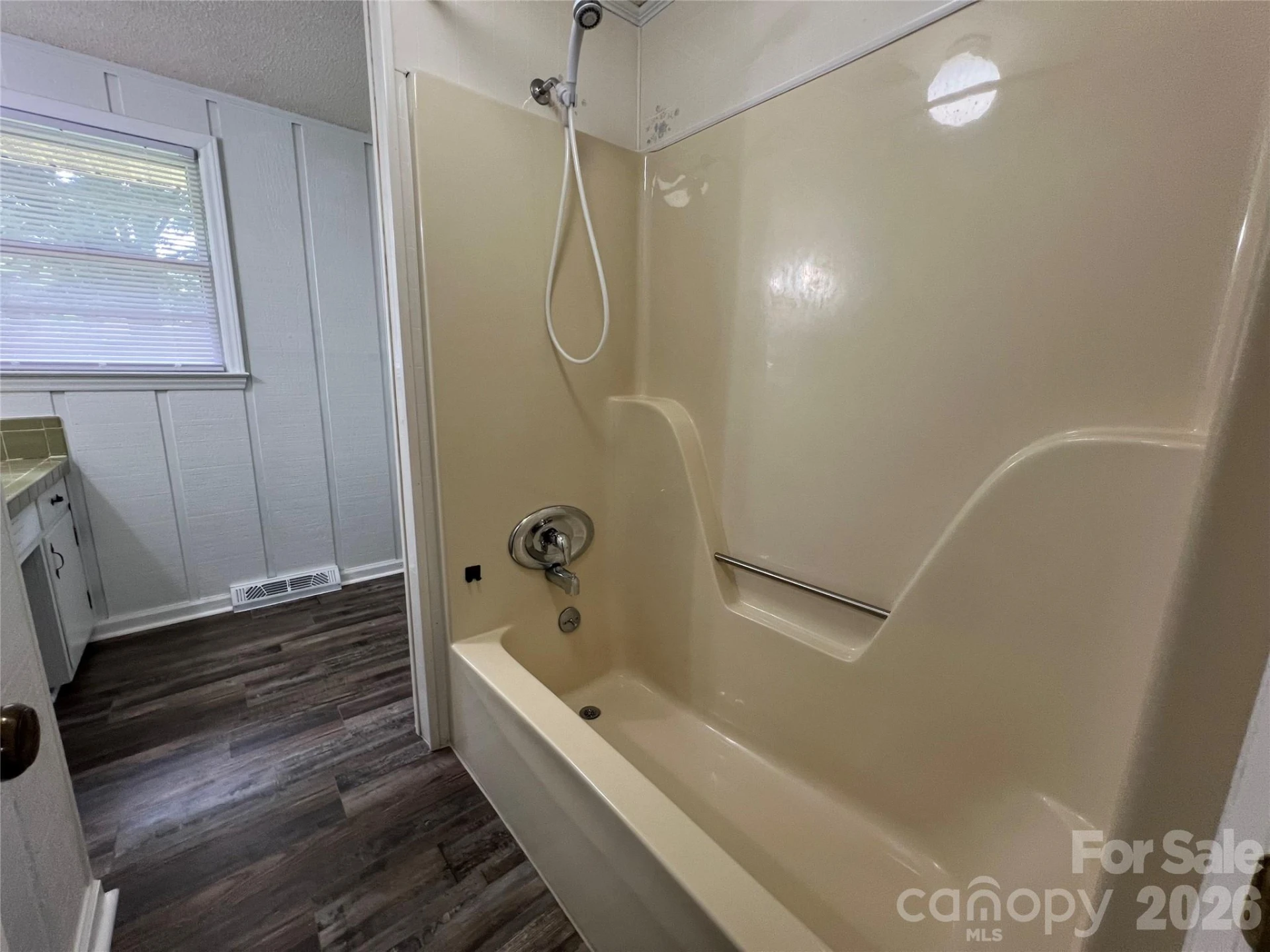 649 Pine Street Extension - Photo 25