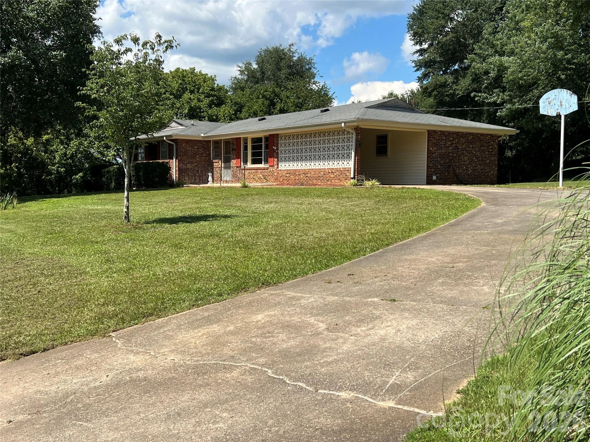 649 Pine Street Extension - Photo 47
