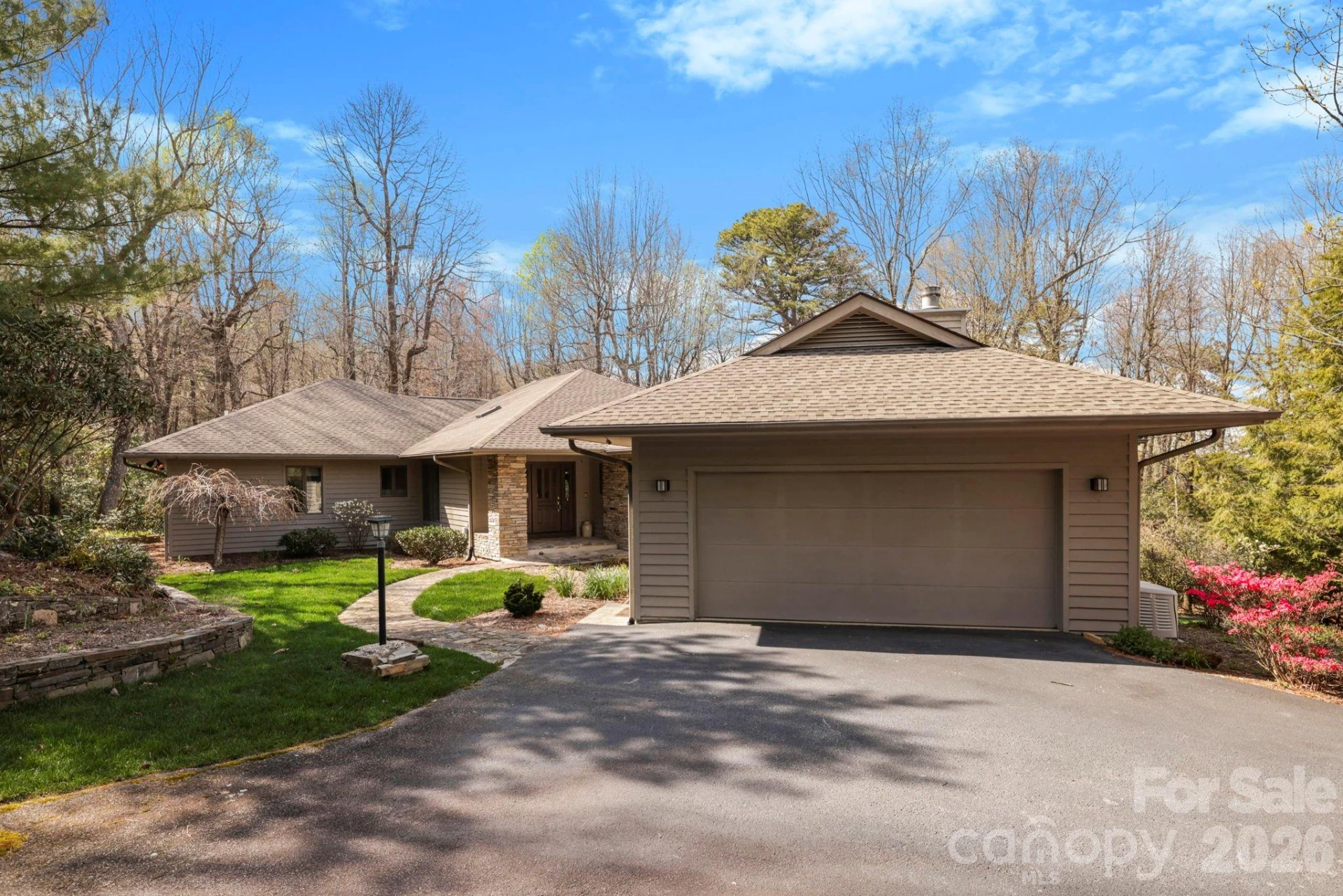 100 Elmridge Drive - Photo 3