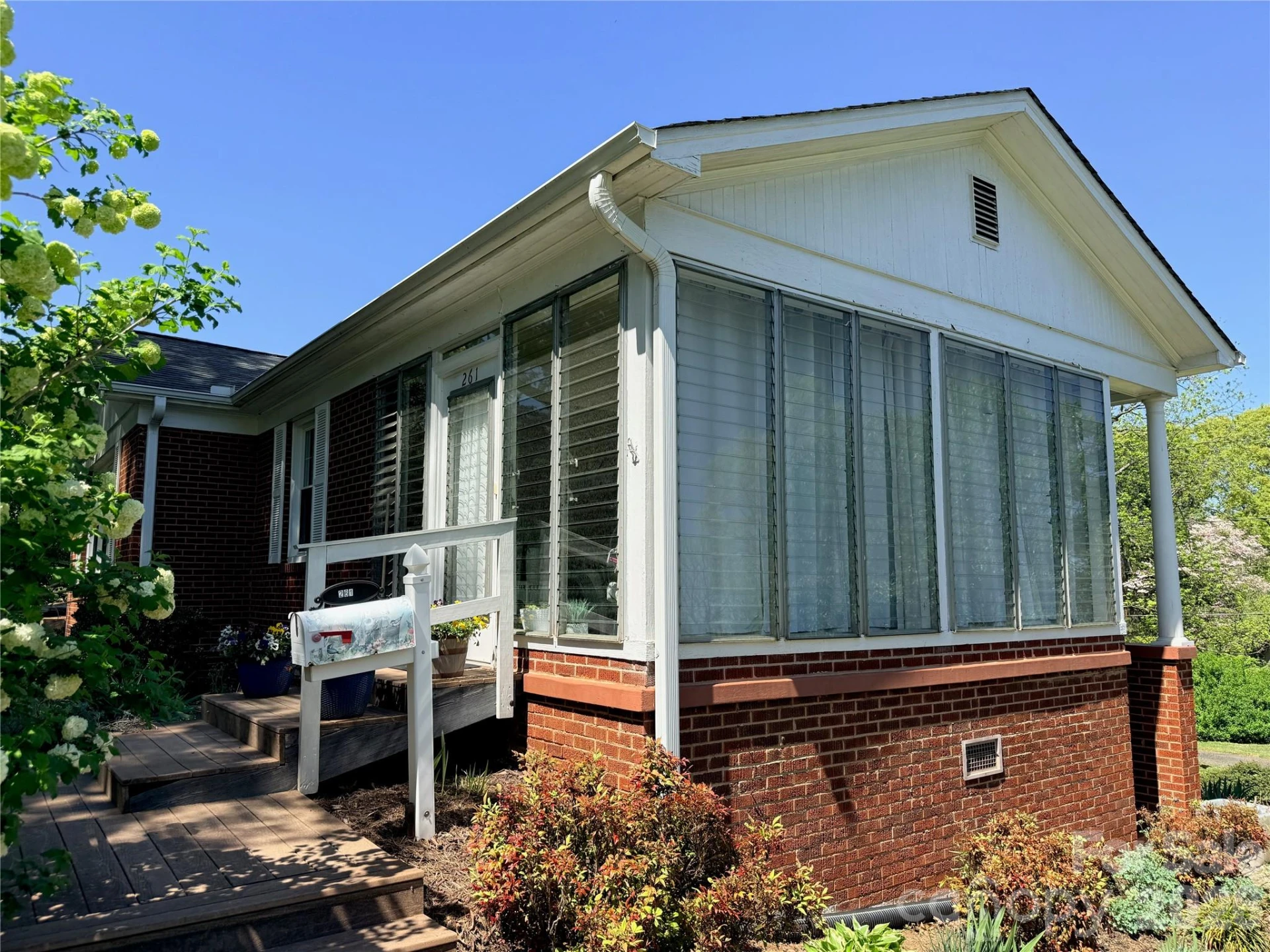 261 Old Caroleen Road - Photo 3