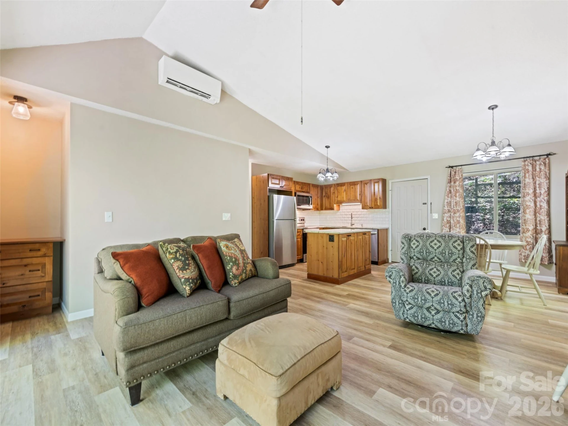 662 Locust Drive - Photo 8
