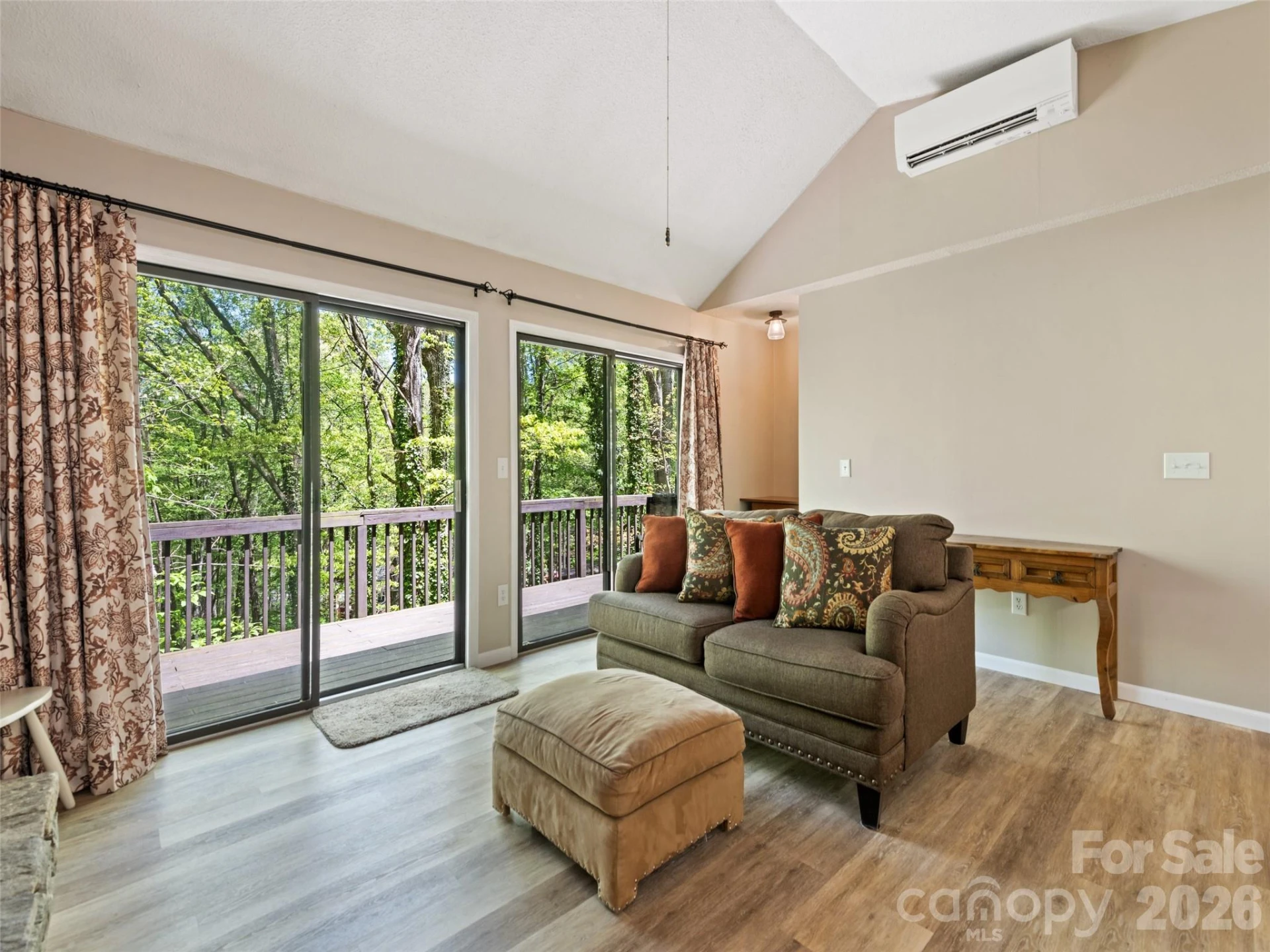 662 Locust Drive - Photo 7