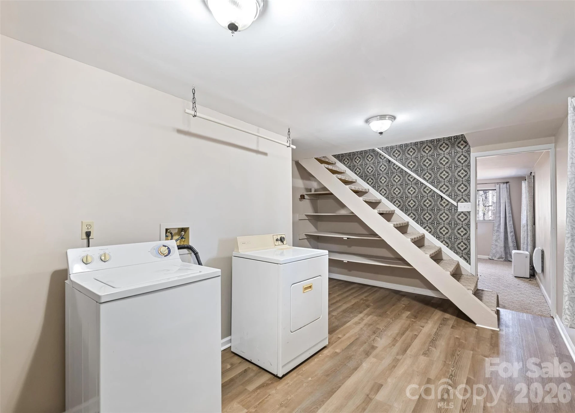 662 Locust Drive - Photo 18