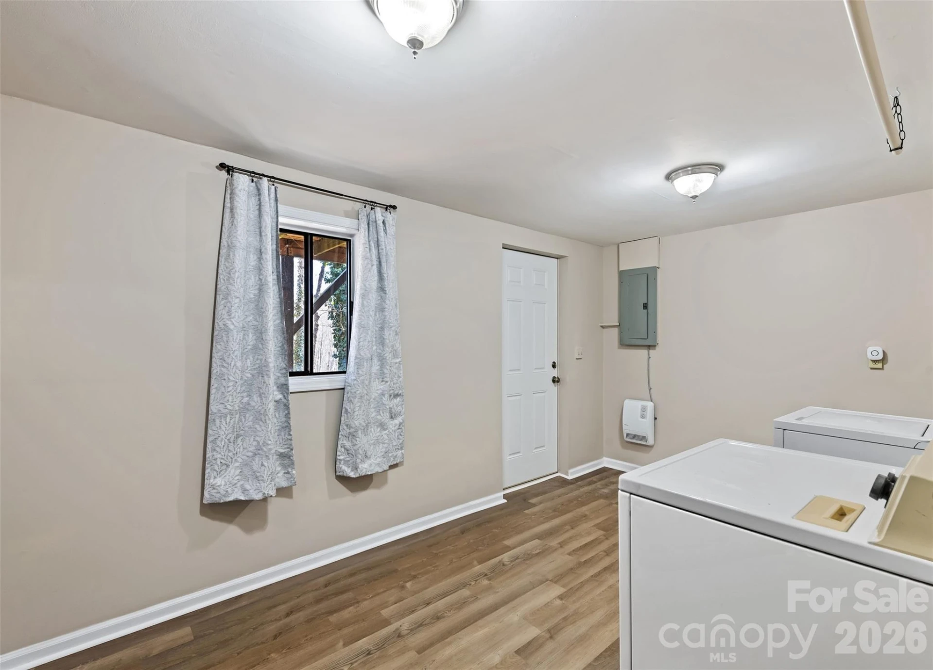 662 Locust Drive - Photo 19