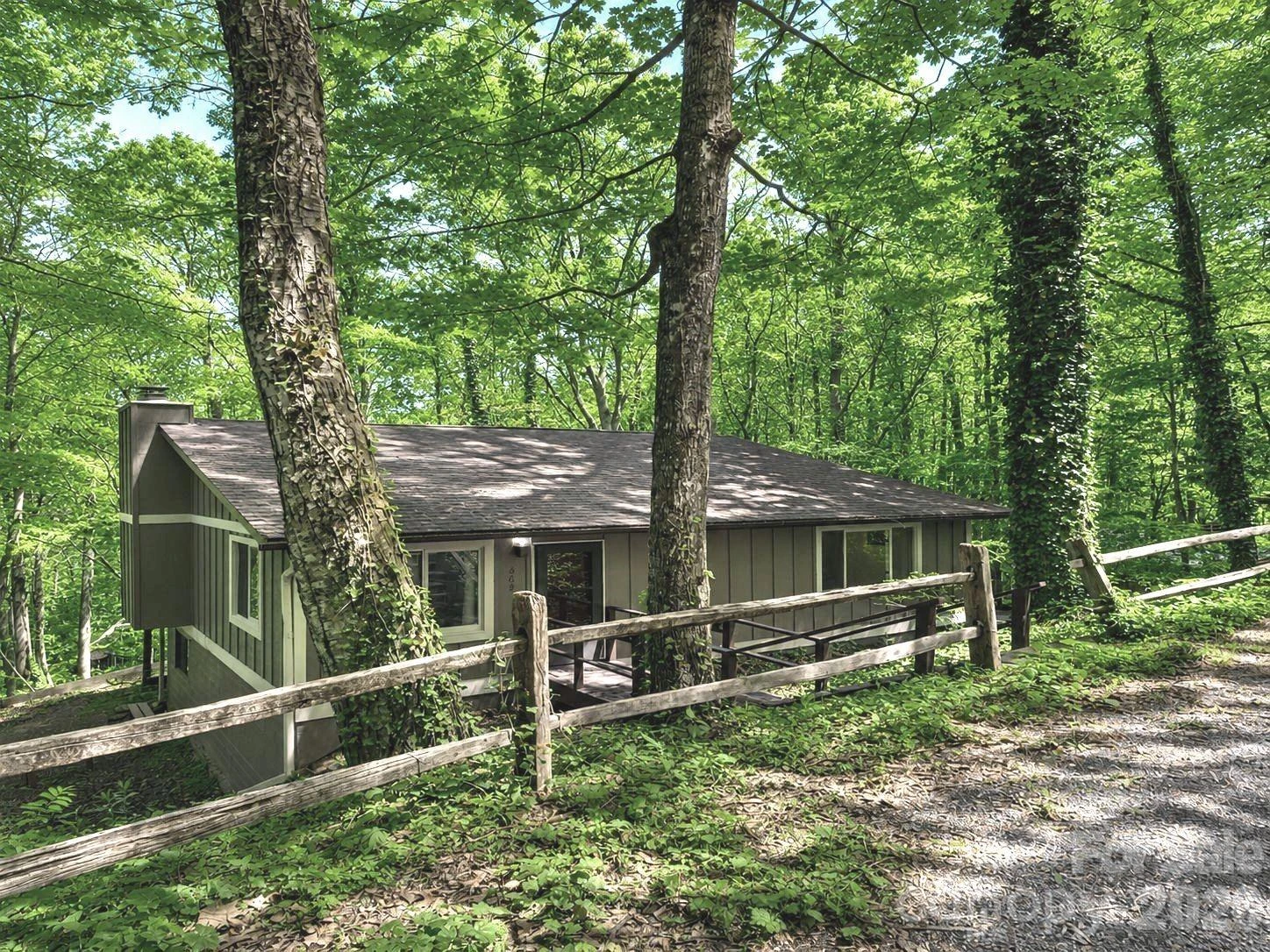 662 Locust Drive - Photo 33