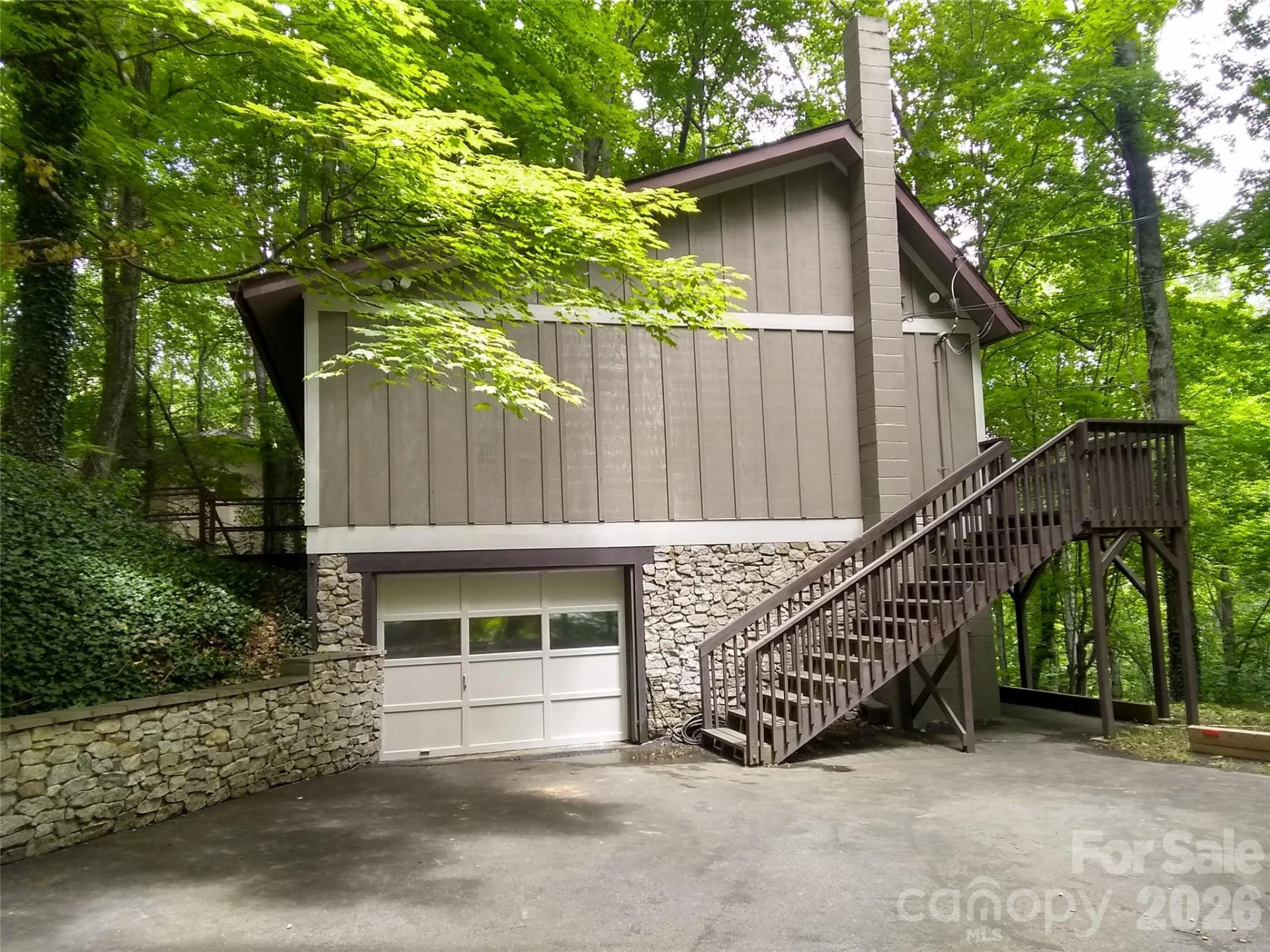 662 Locust Drive - Photo 31