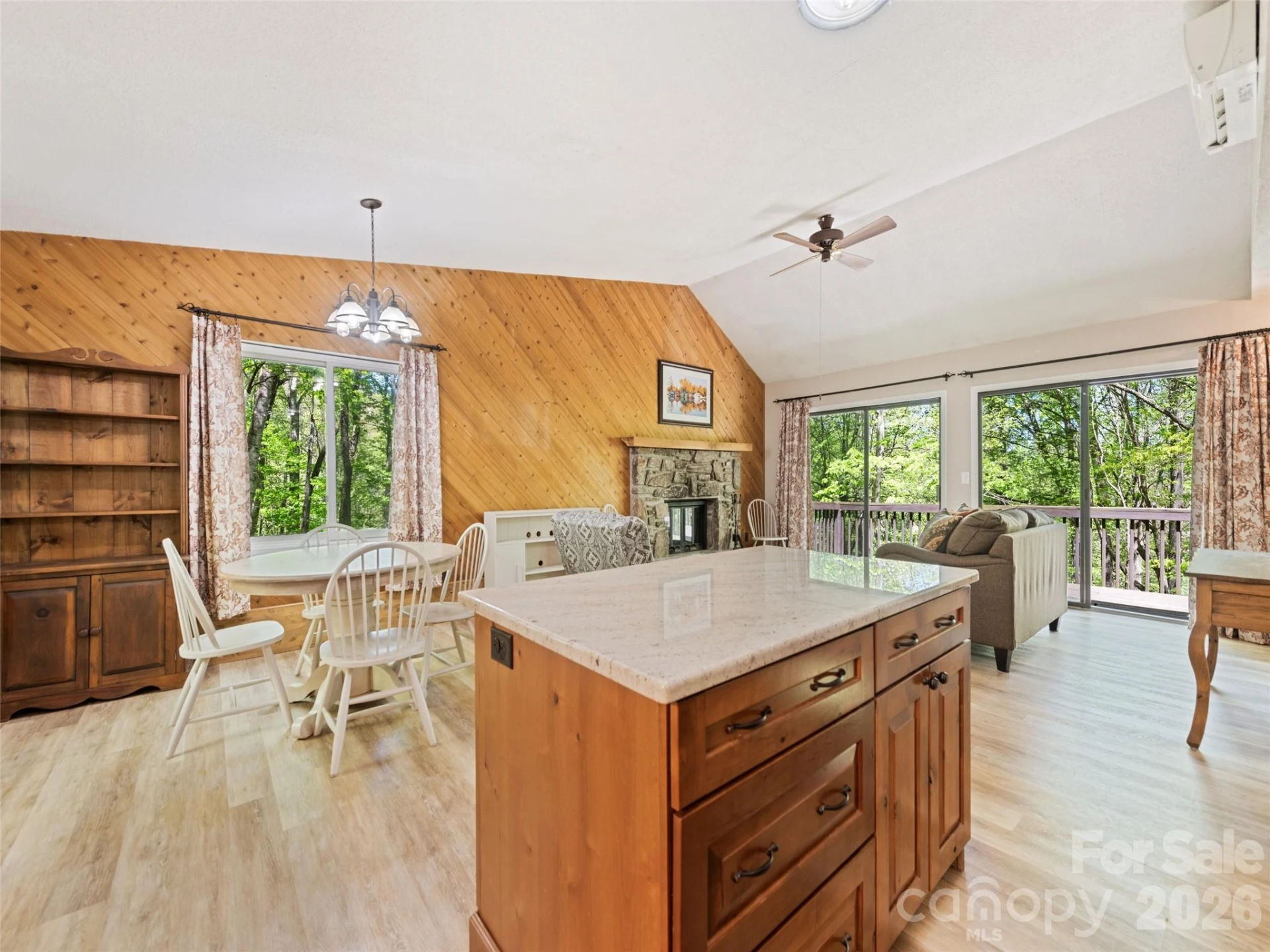 662 Locust Drive - Photo 12