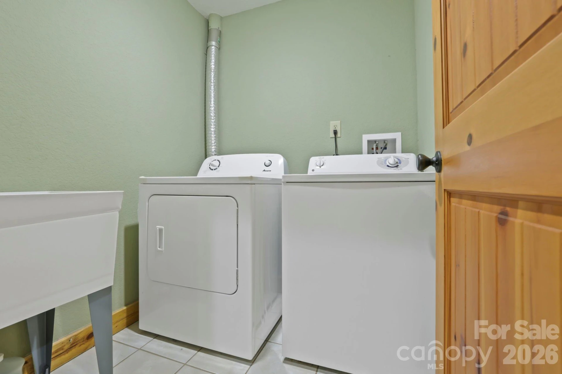 266 Rhododendron Drive - Photo 29