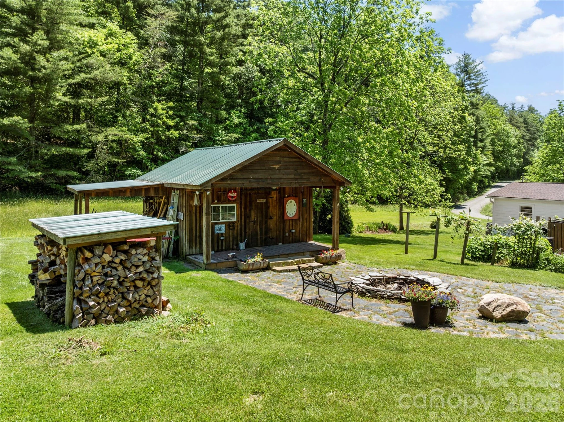 514 Roy Forrester Road - Photo 20