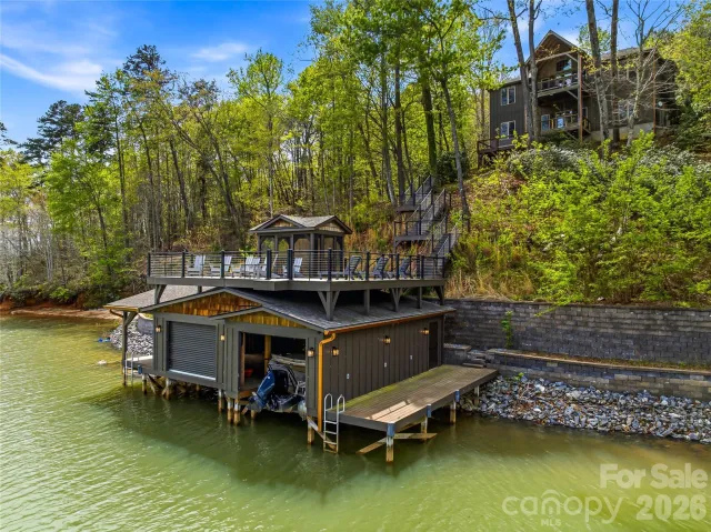 402 Holmstead Drive, Lake Lure, NC, 28746