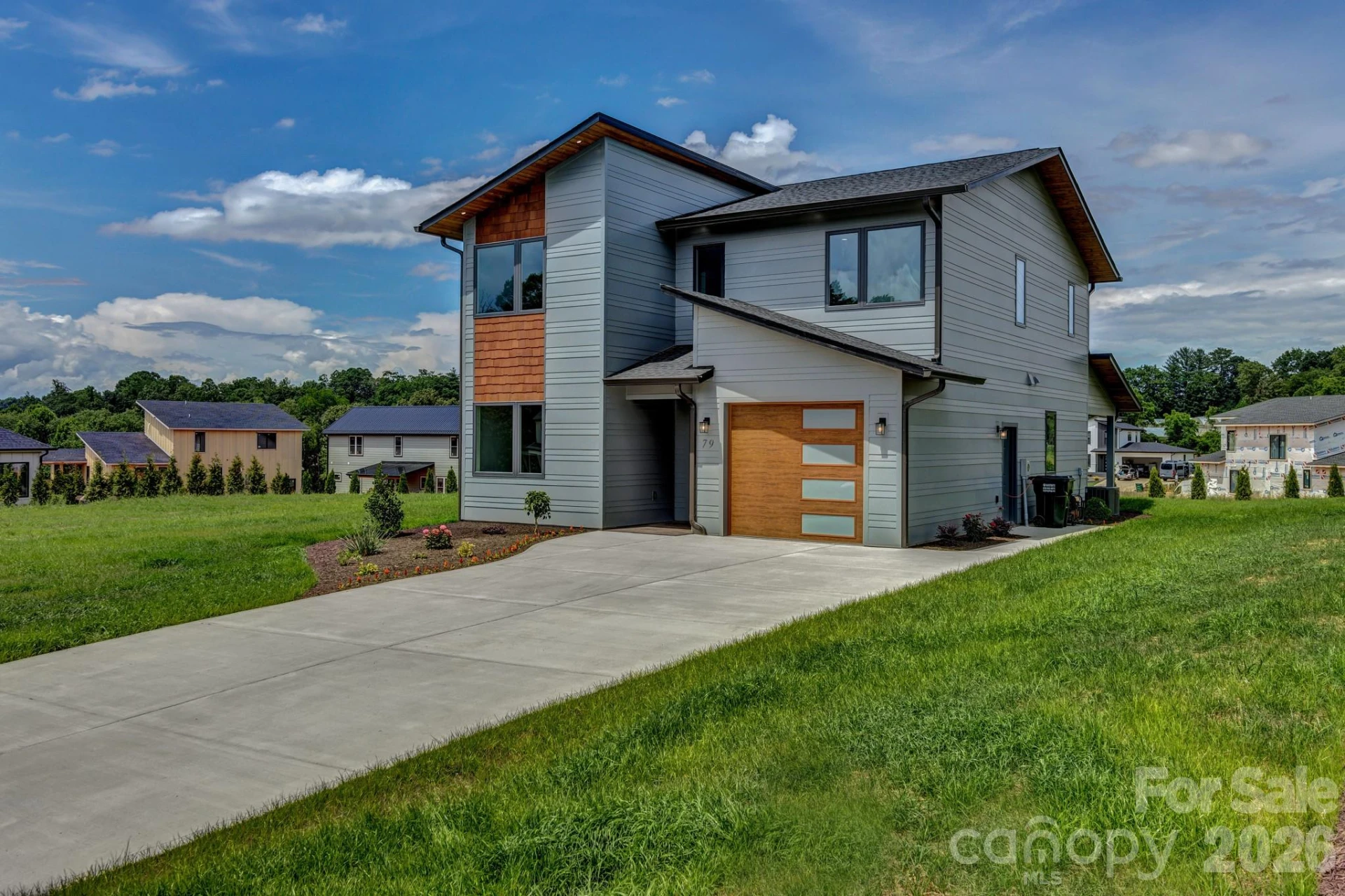 79 Scott Meadows Drive - Photo 2