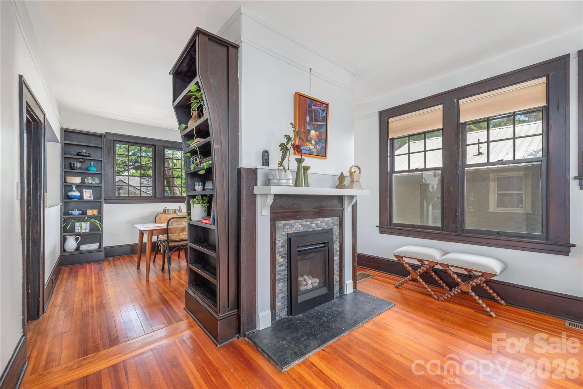 302 Hillside Street - Photo 14