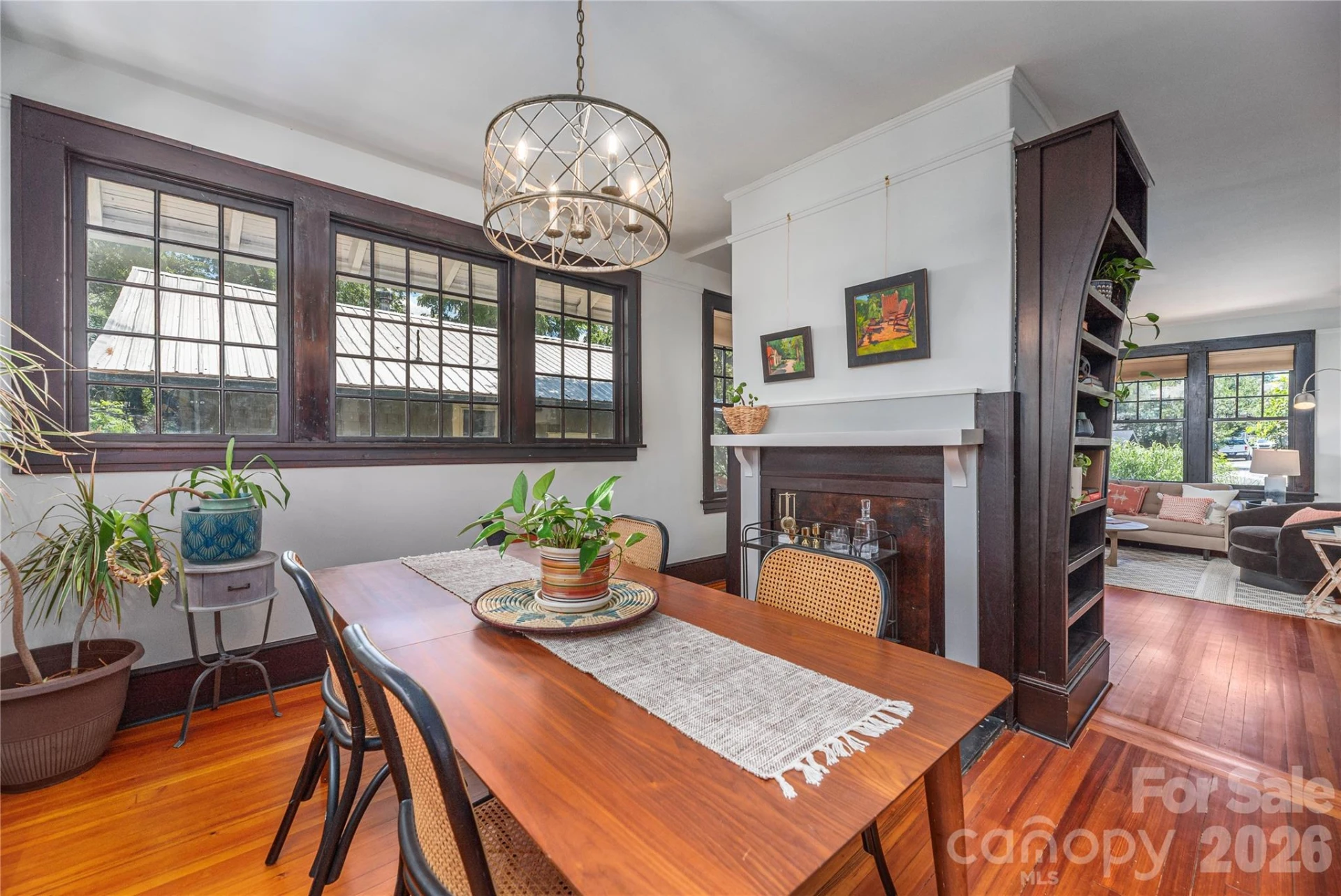 302 Hillside Street - Photo 15