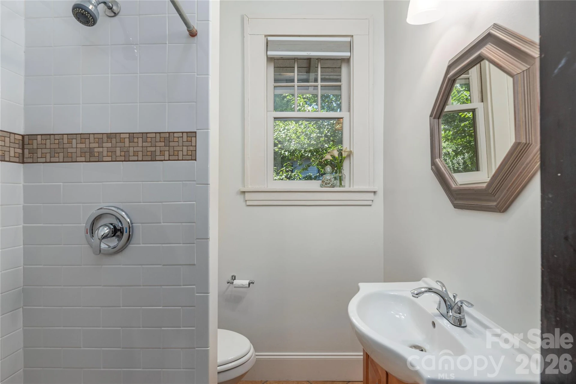 302 Hillside Street - Photo 22