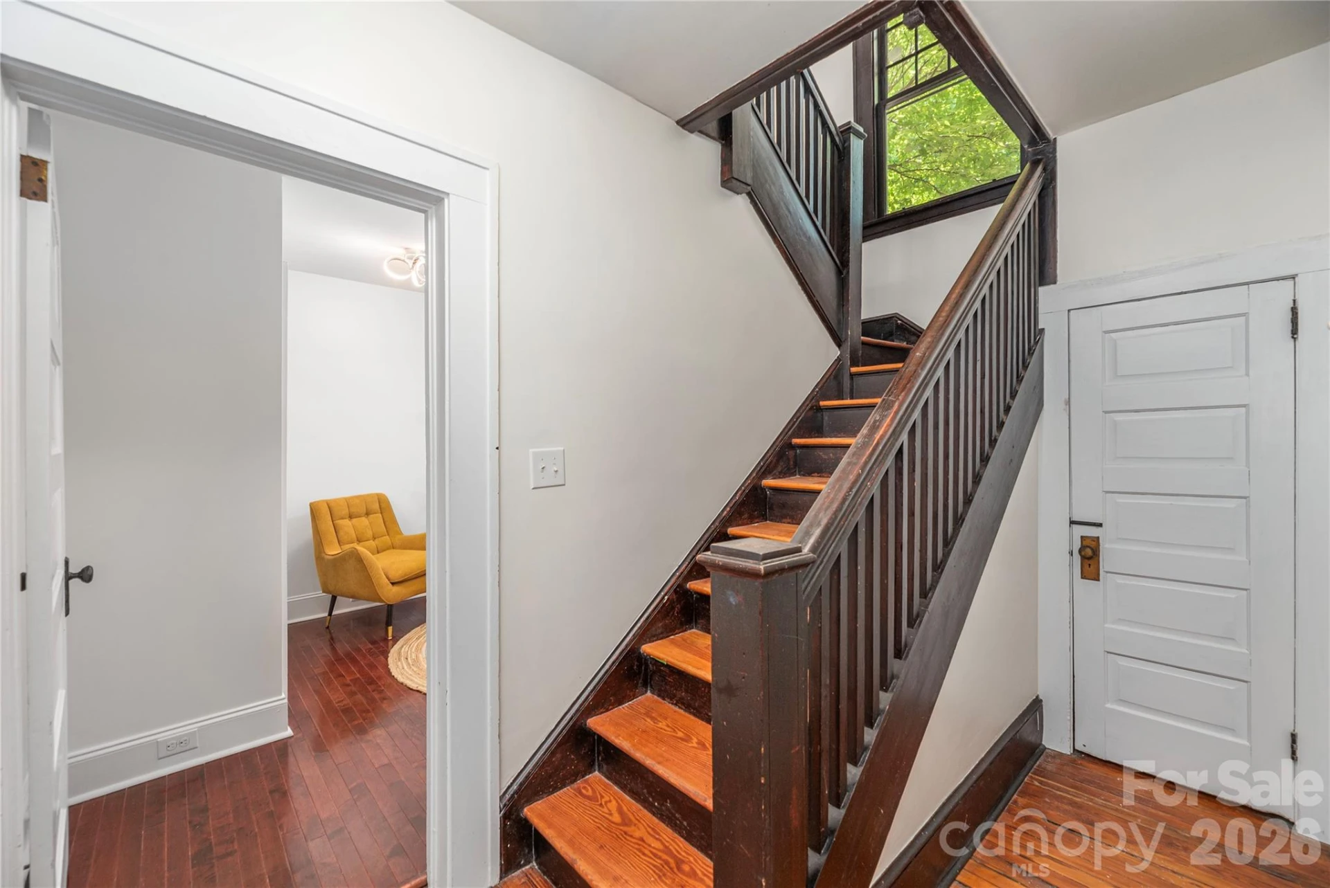 302 Hillside Street - Photo 23