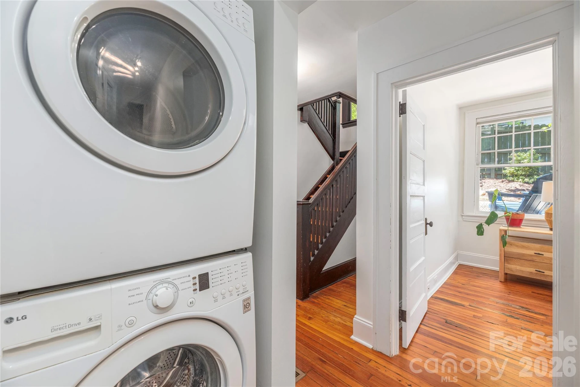 302 Hillside Street - Photo 24