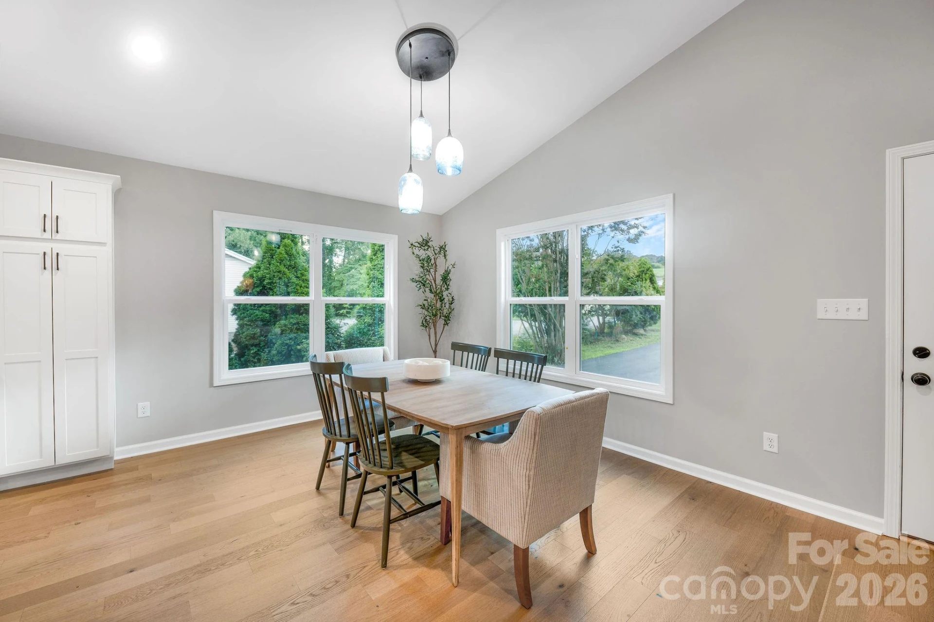 1182 Crabtree Road - Photo 7