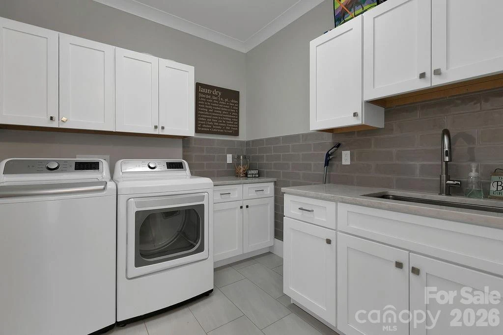 4454 Asheville Highway - Photo 23