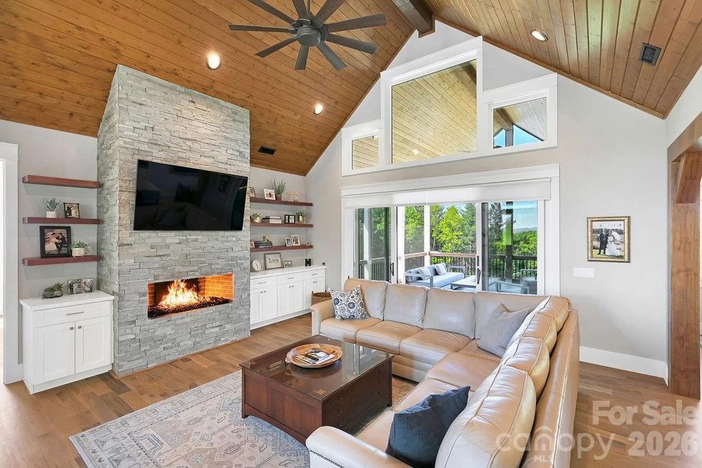 4454 Asheville Highway - Photo 7