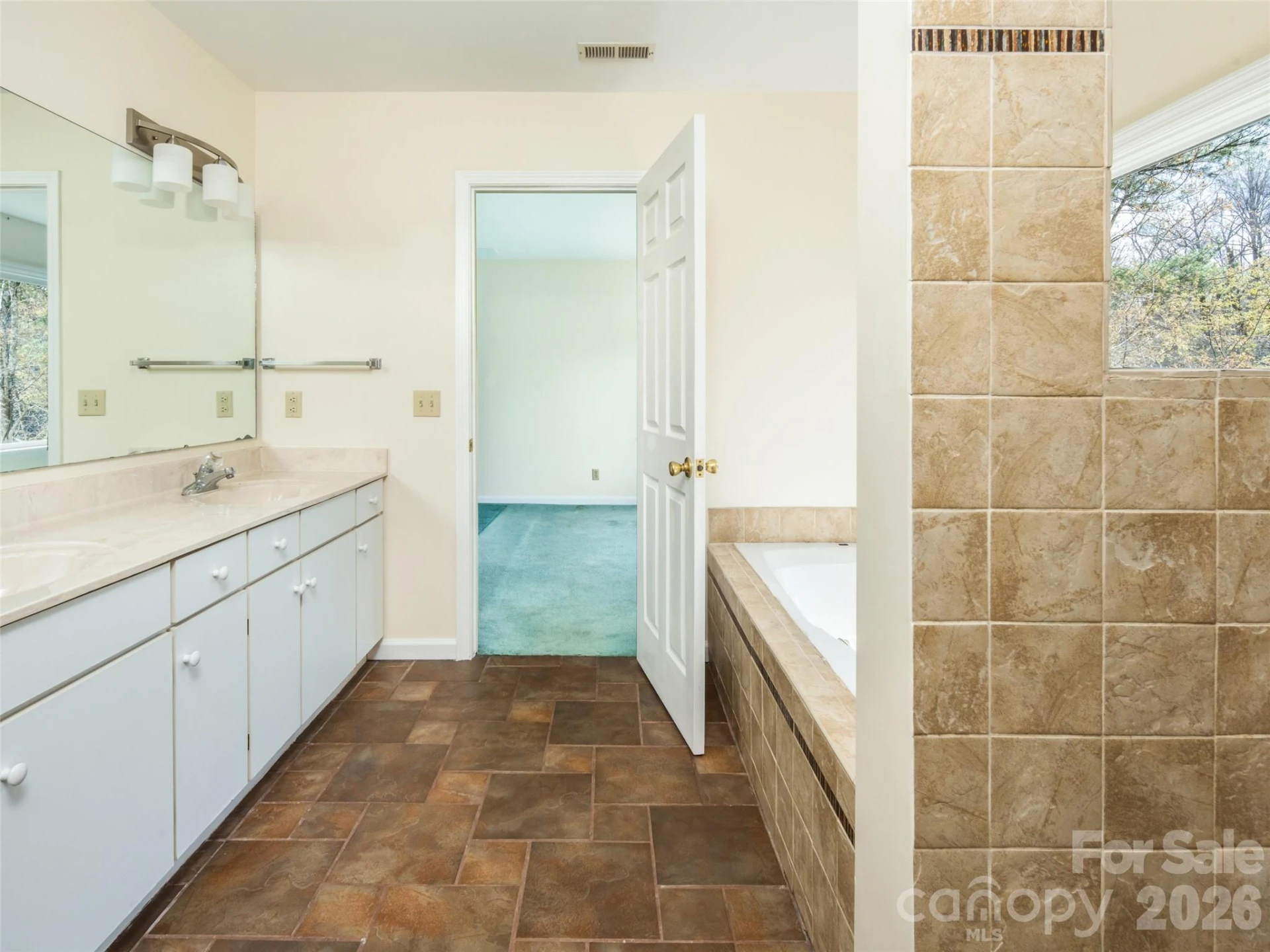 39 Eastmoor Drive - Photo 17