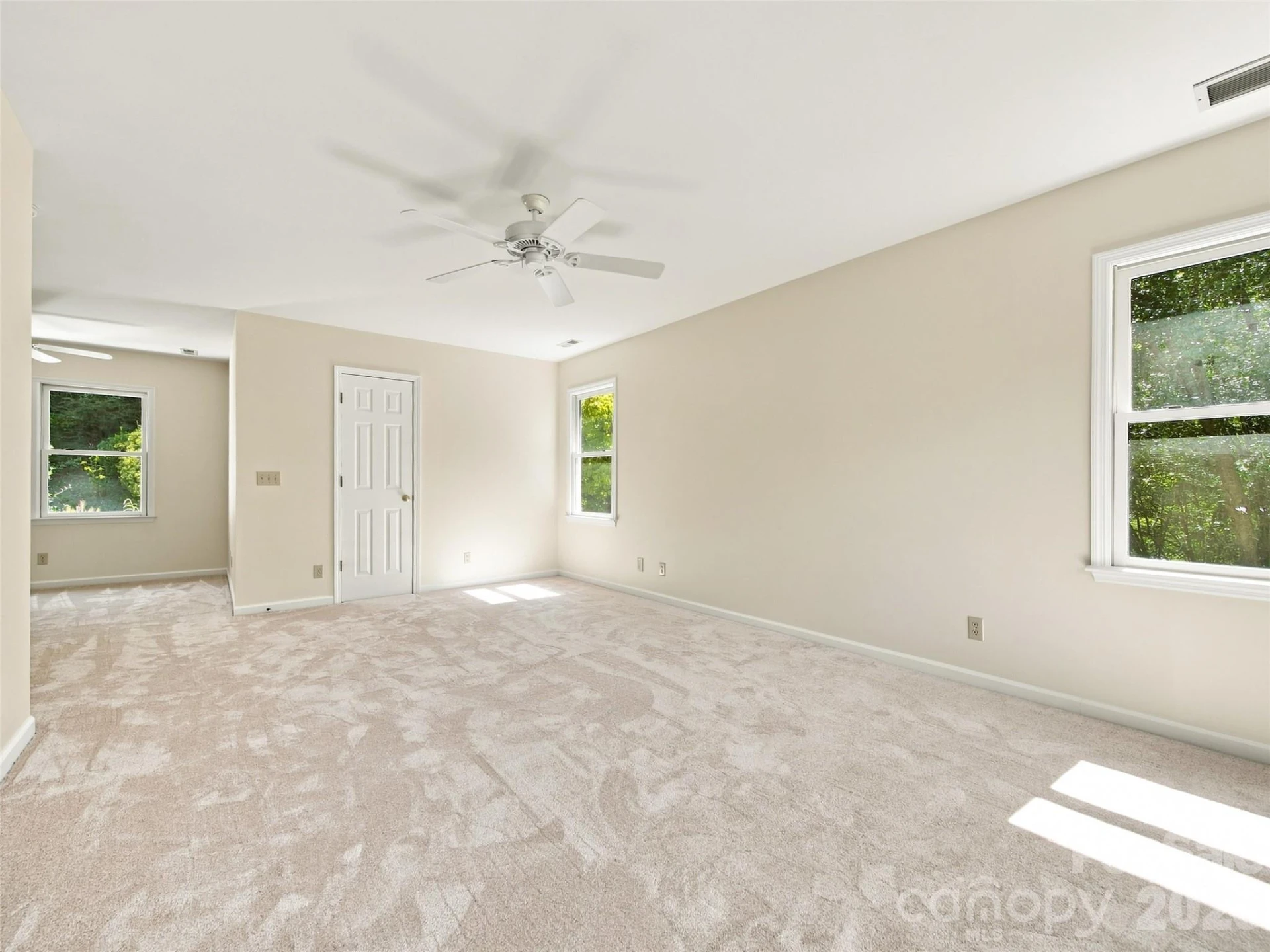39 Eastmoor Drive - Photo 14