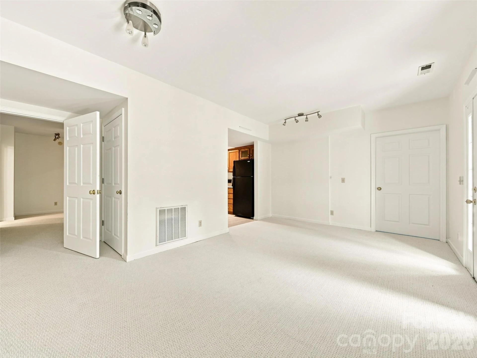 39 Eastmoor Drive - Photo 36