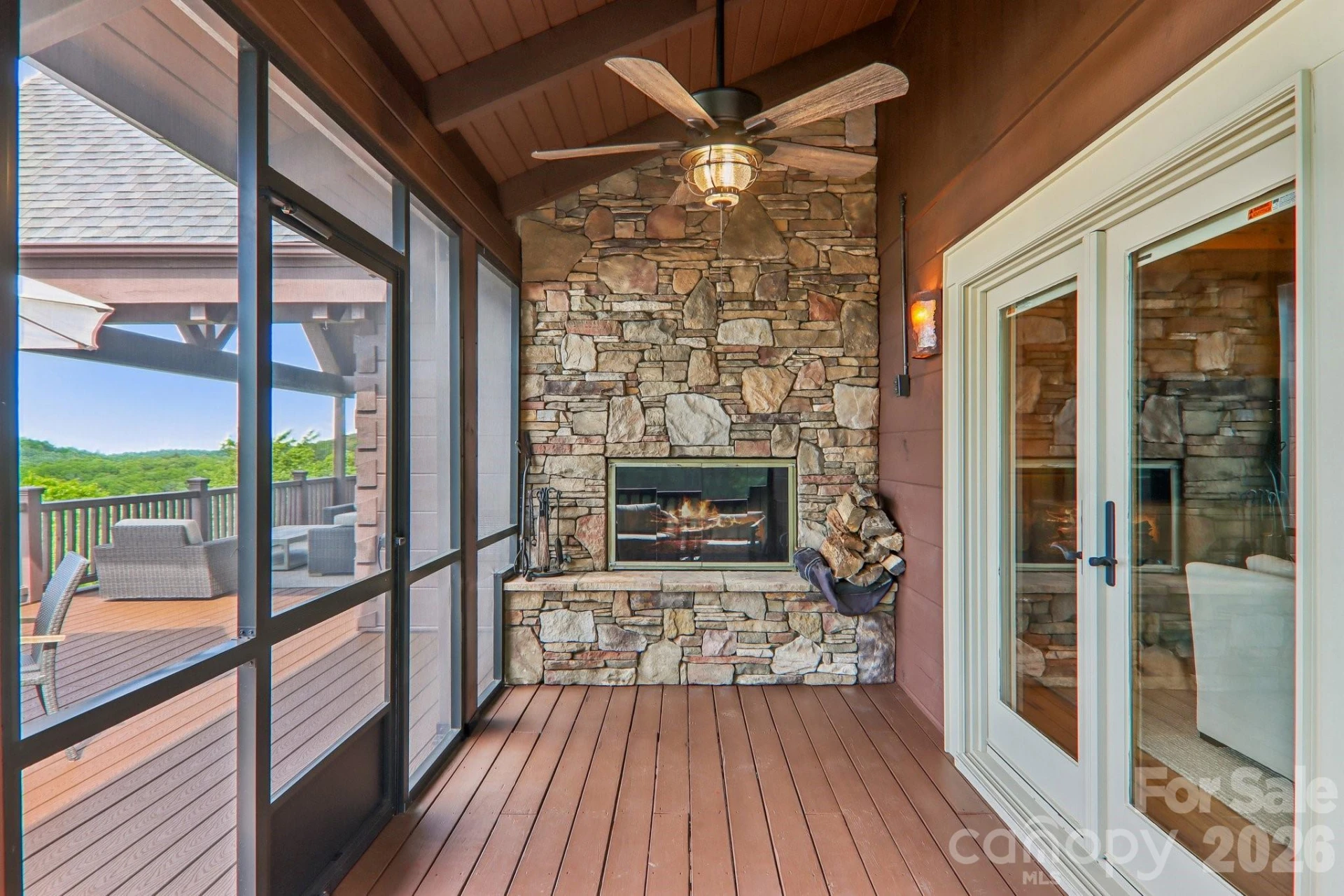 1072 Corsica Lane - Photo 20
