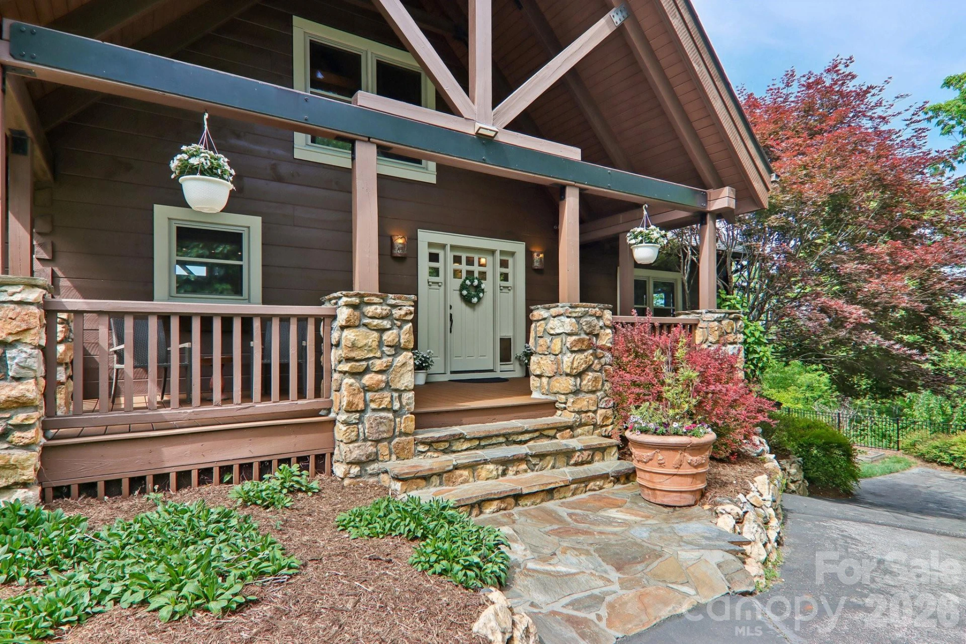 1072 Corsica Lane - Photo 4