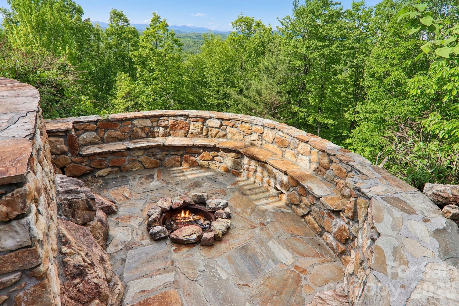 1072 Corsica Lane - Photo 39