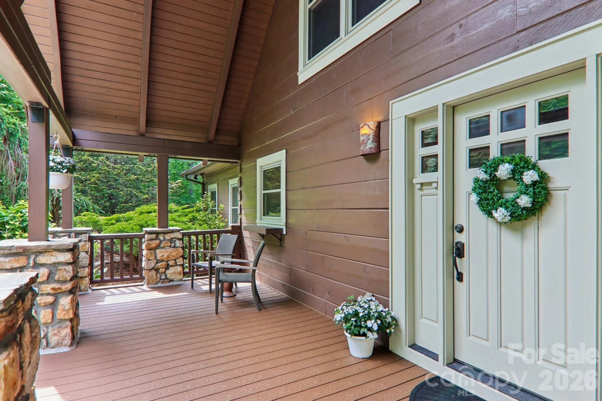1072 Corsica Lane - Photo 7