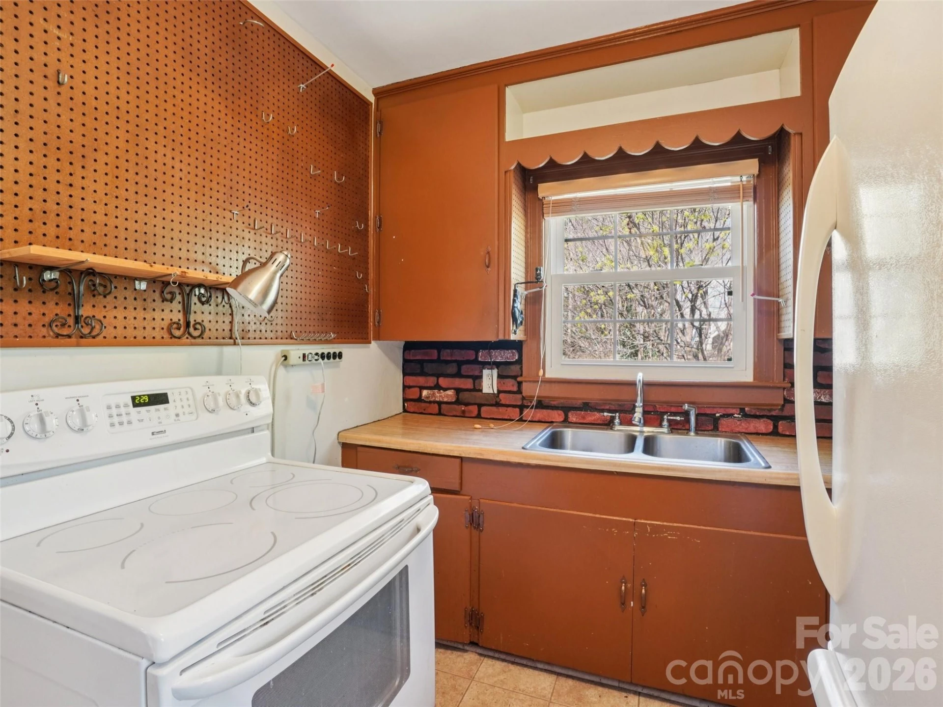 28 Kensington Drive - Photo 13