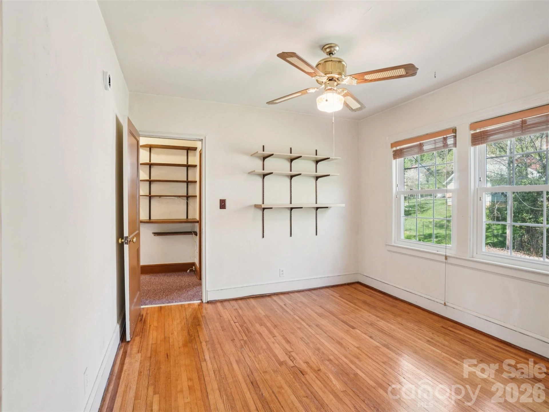 28 Kensington Drive - Photo 16