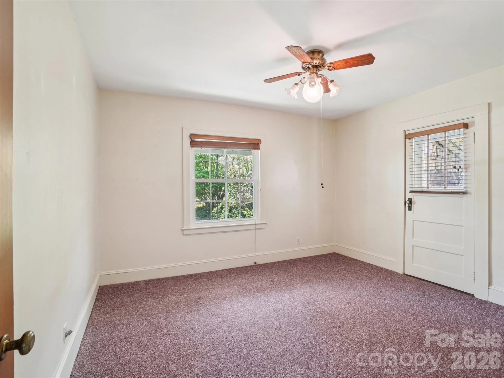 28 Kensington Drive - Photo 19