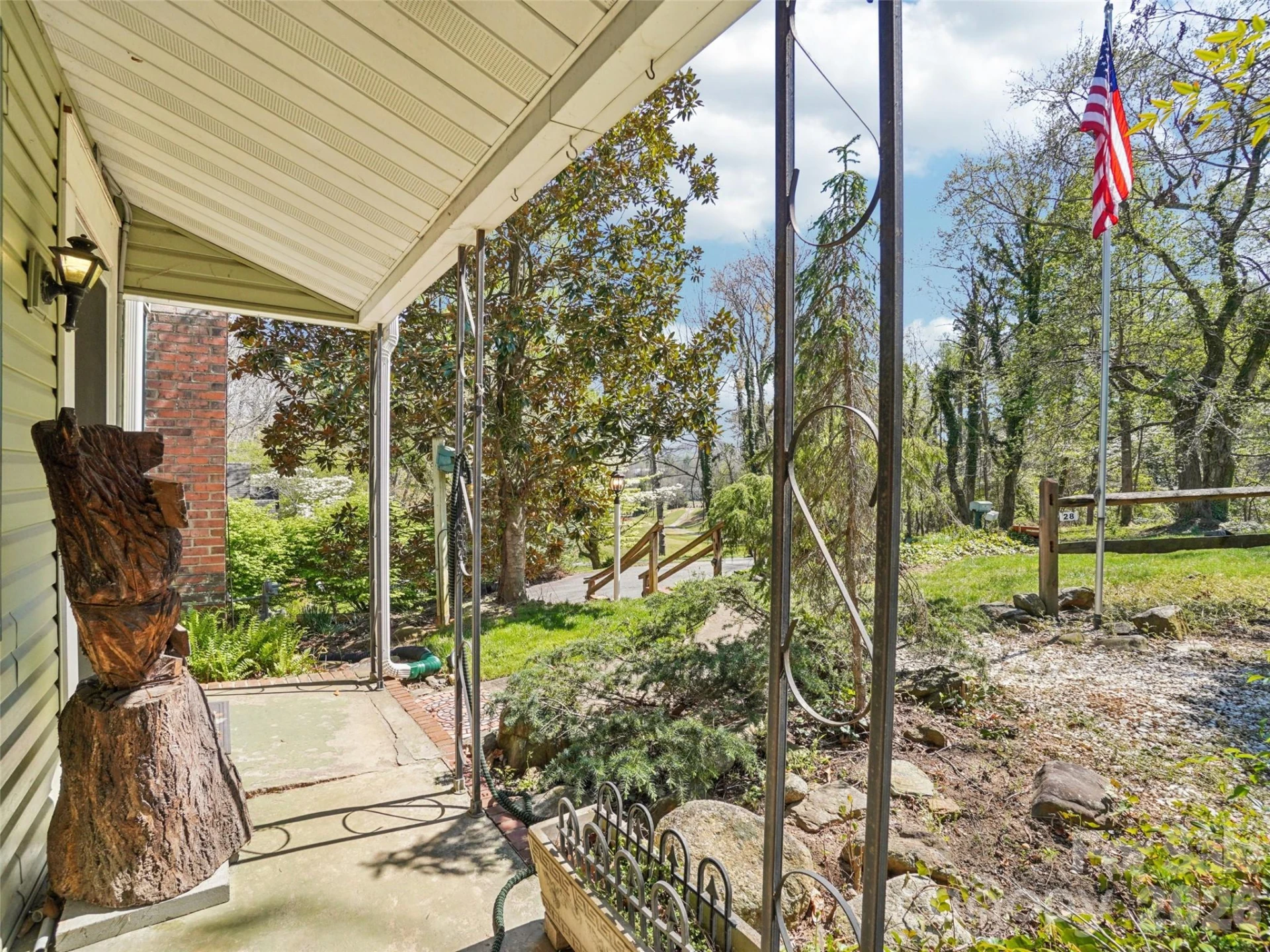 28 Kensington Drive - Photo 5