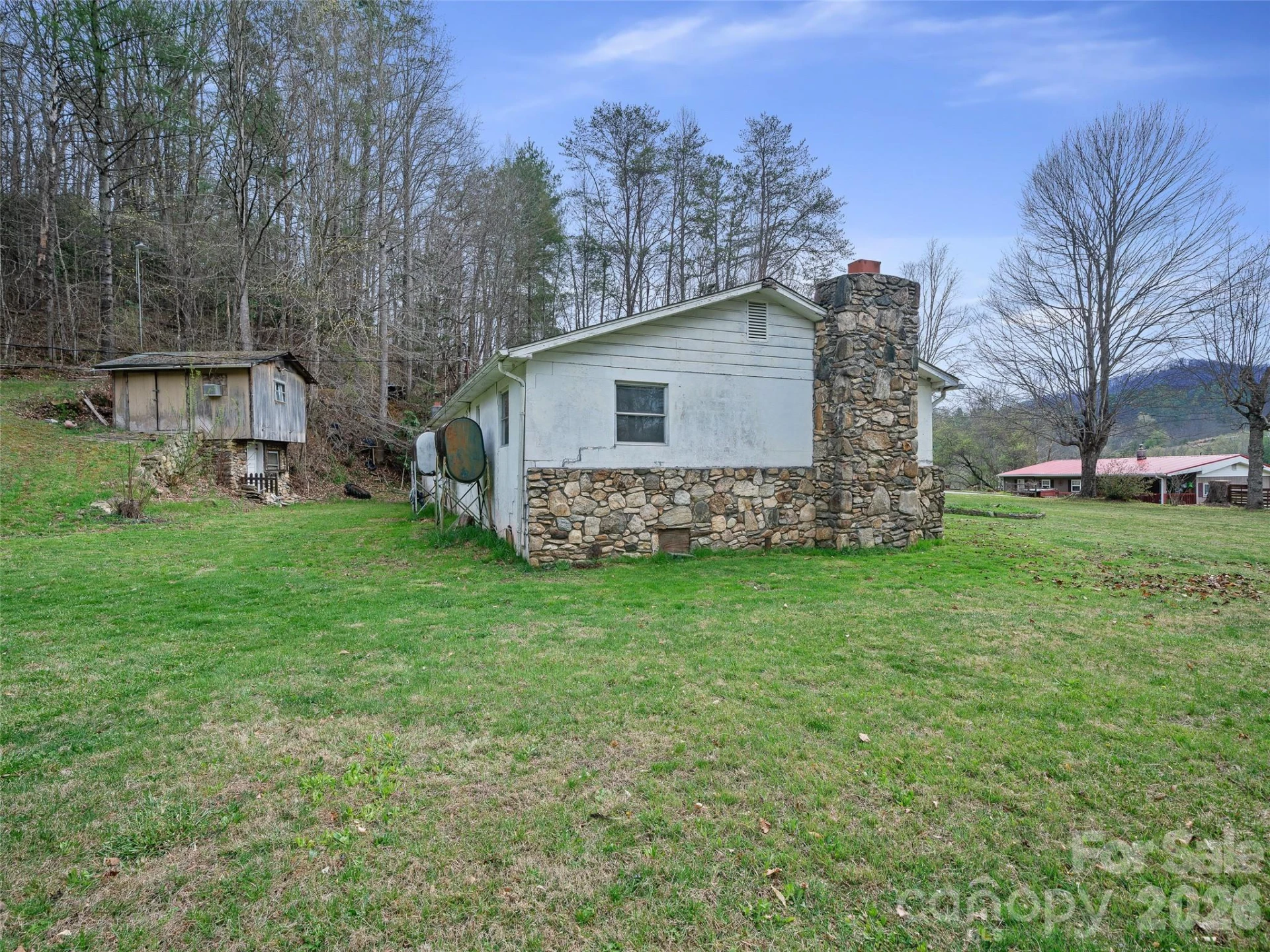 2432 Grapevine Road - Photo 21