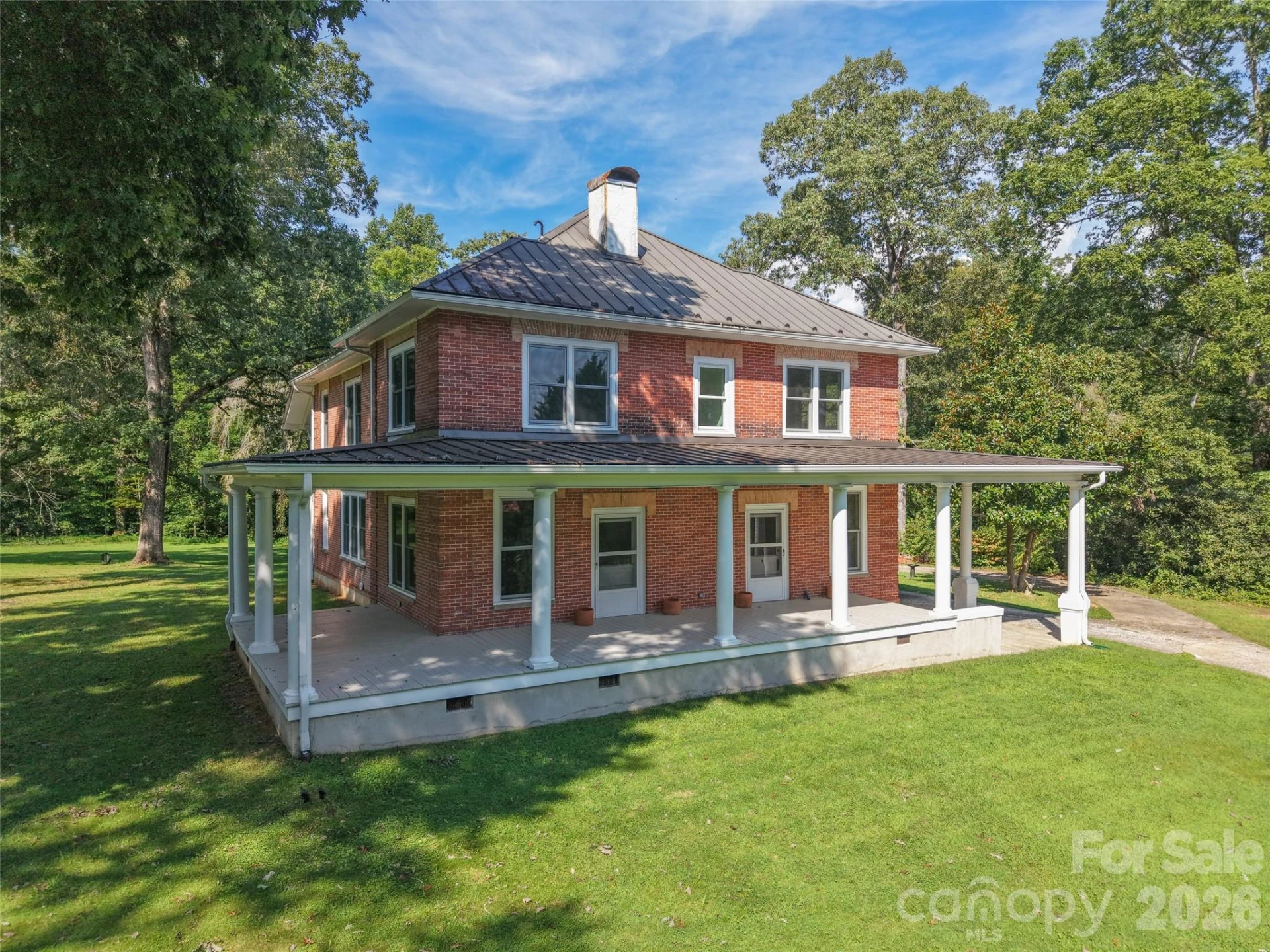 600 E Main Street - Photo 38