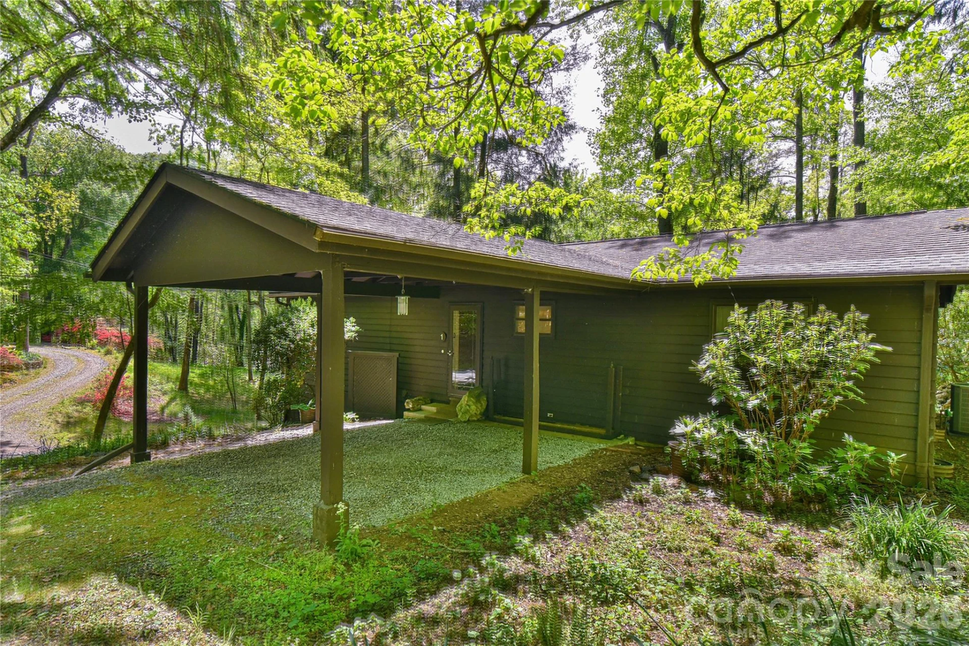 1 Hillcrest Lane - Photo 2